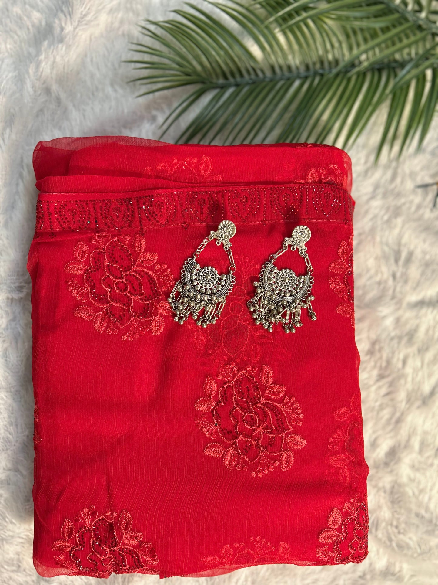 Tarika - Stepout in Glamour!